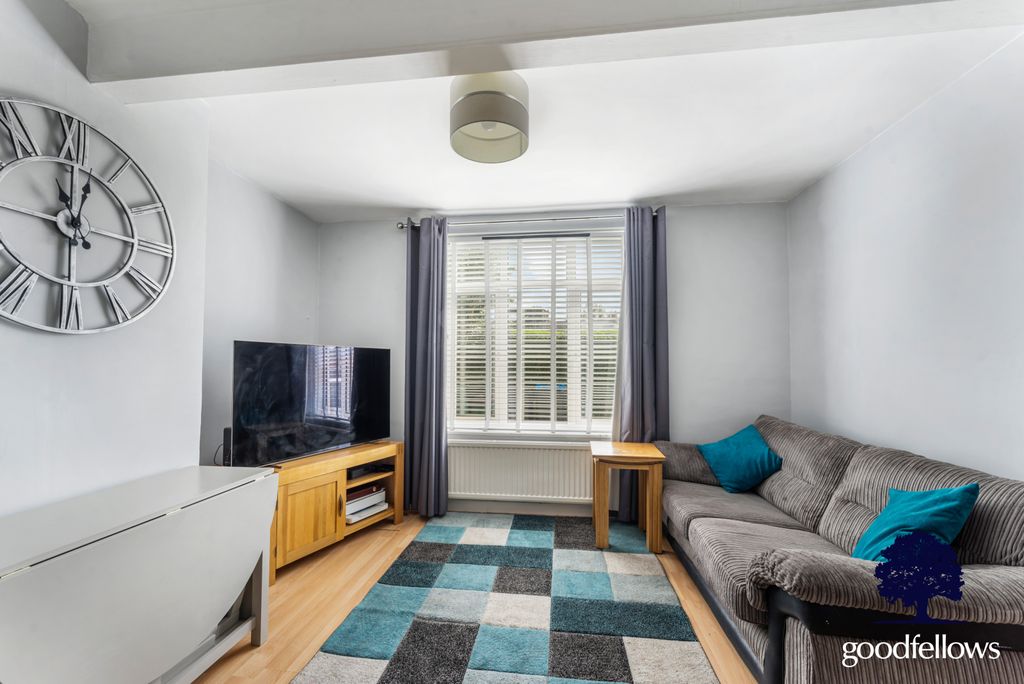 Property photo 2 of 10 Picture No. 18