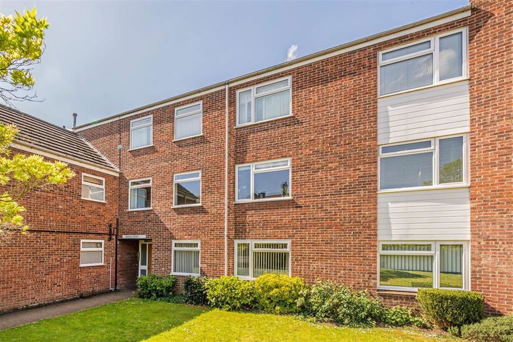 Property photo 1 of 5