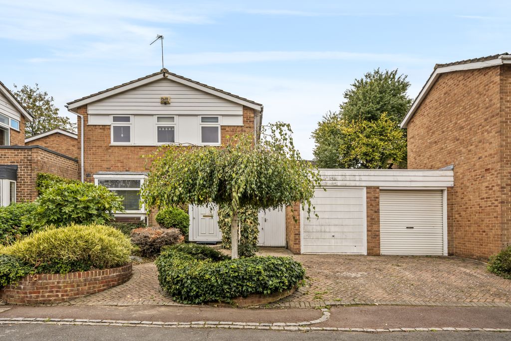 Property photo 1 of 21