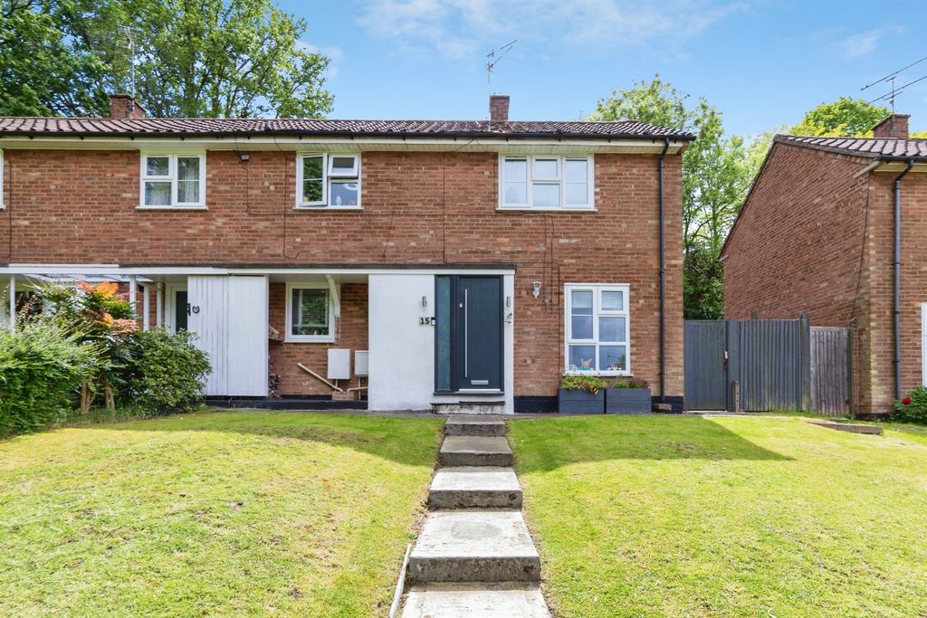 Property photo 1 of 9