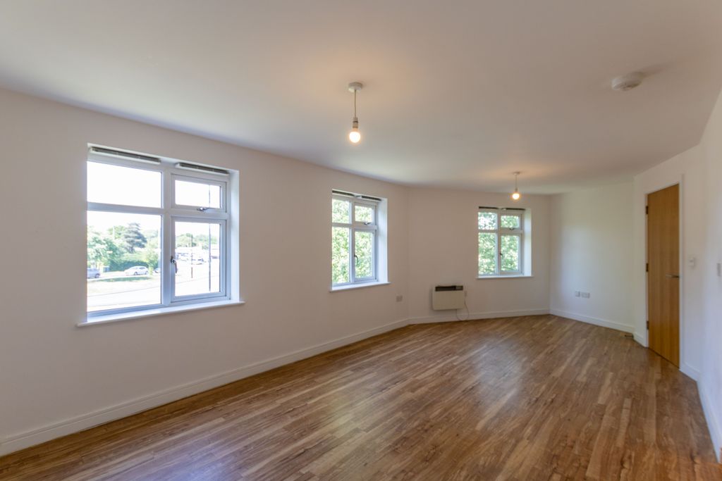 Property photo 2 of 10 Img_8480_1