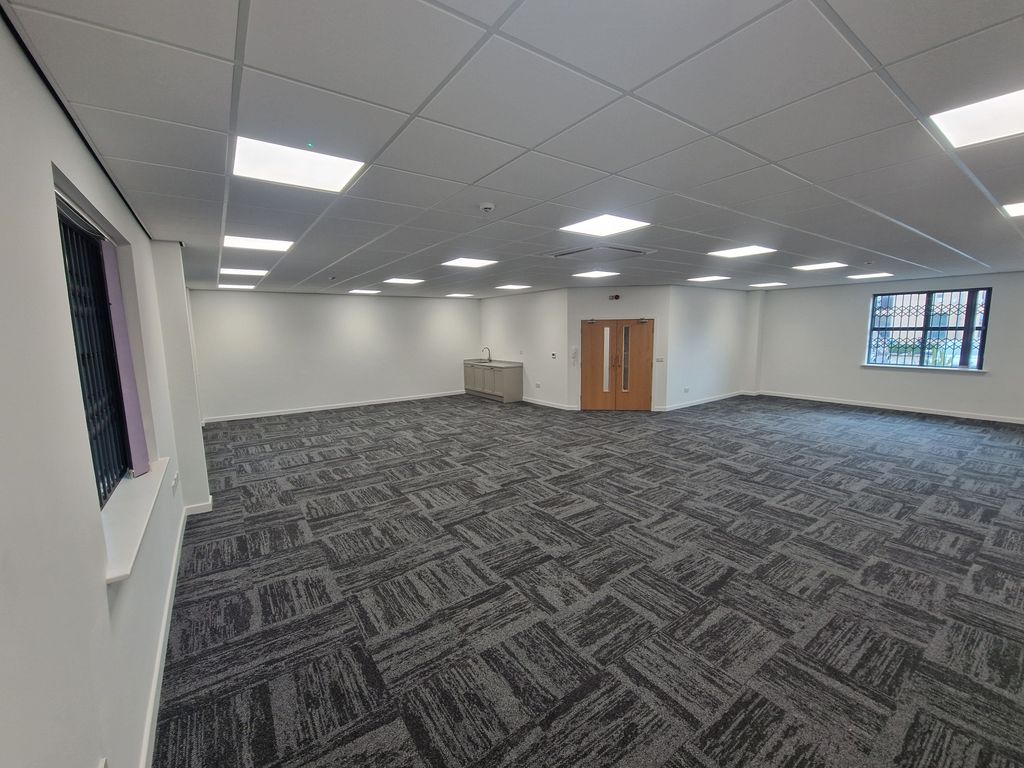 Property photo 3 of 4