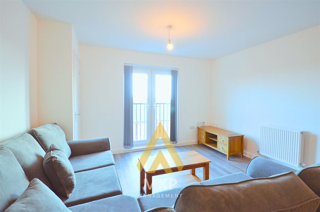 Property photo 1 of 9 1.Png