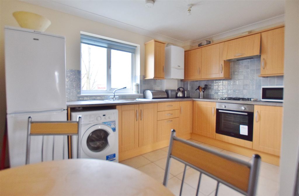 Property photo 2 of 8 Dsc_0446 (2).Jpg