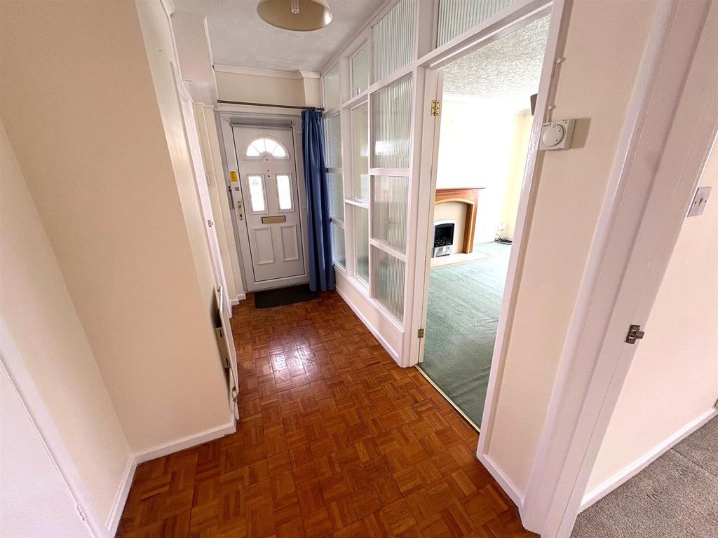 Property photo 2 of 12 Img_0215.Jpg