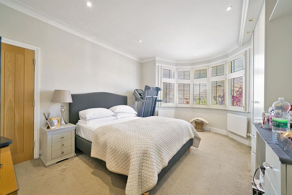 Property photo 3 of 13 Img-20251023-Wa0015.Jpg