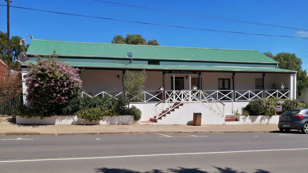 Property photo 2 of 15 1Sw1693576