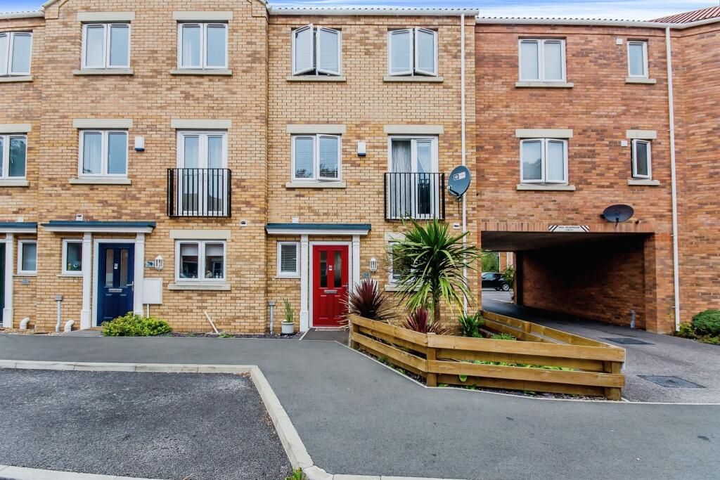 Property photo 1 of 15