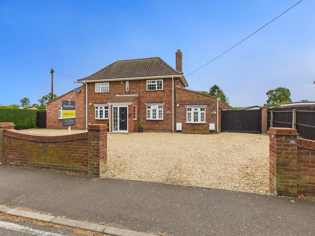 Property photo 1 of 26