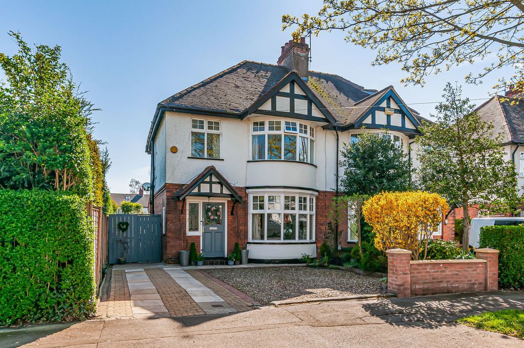 Property photo 1 of 25