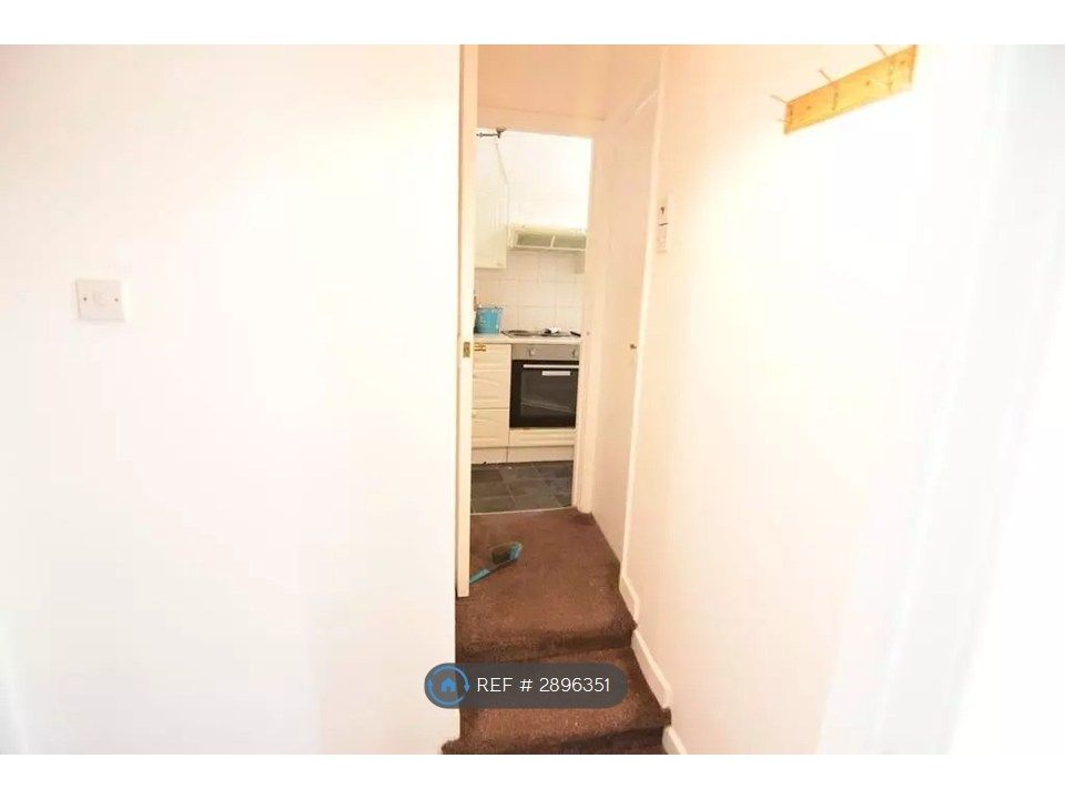 Property photo 3 of 3