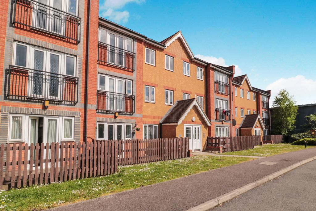 Property photo 1 of 7