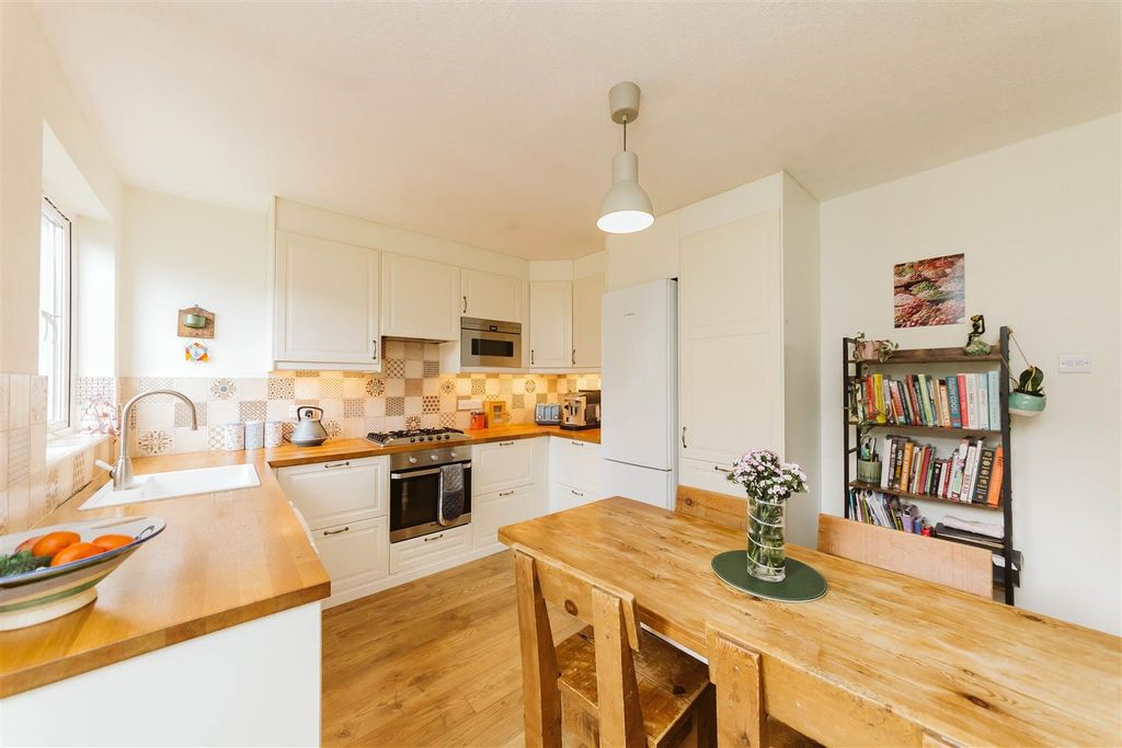 Property photo 3 of 18 Ks2B4394.Jpg