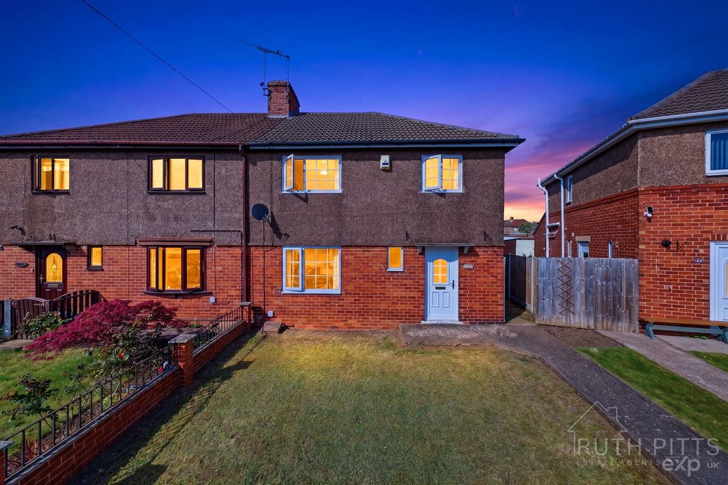 Property photo 1 of 27