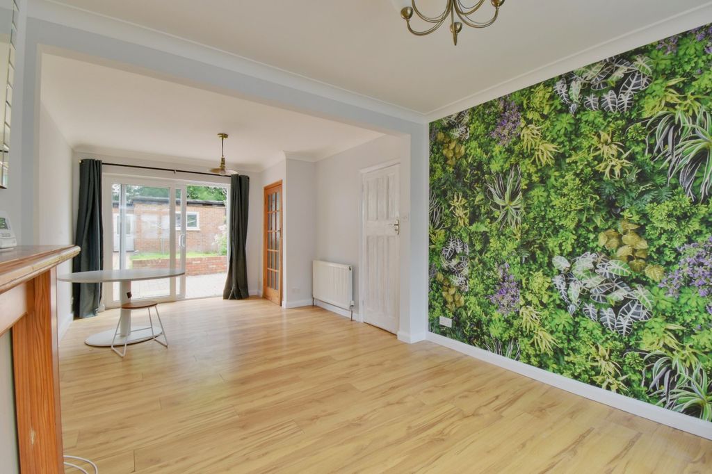 Property photo 2 of 11 Picture No. 11