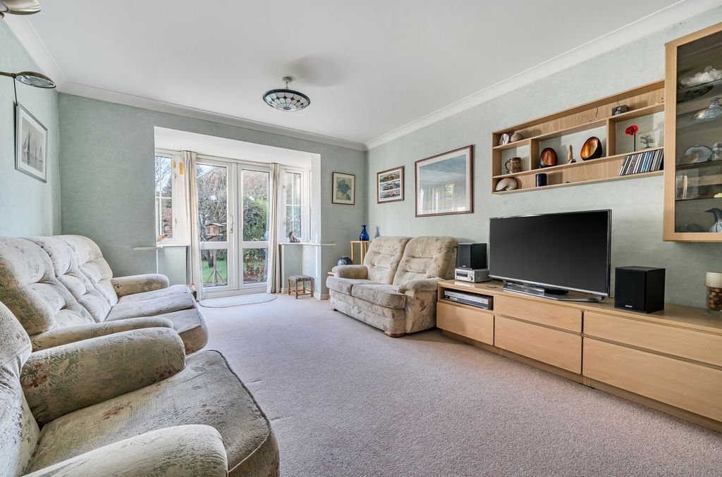 Property photo 2 of 21 1405295-14-697A25...