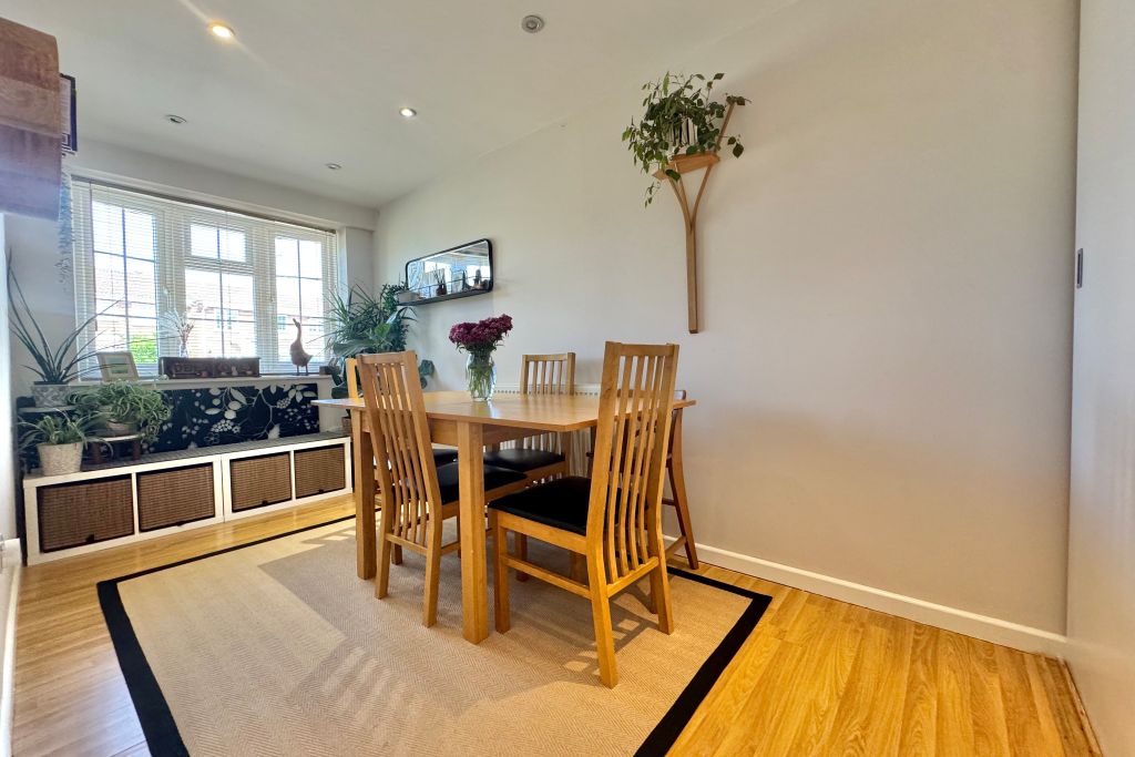 Property photo 3 of 12 Dining Room
