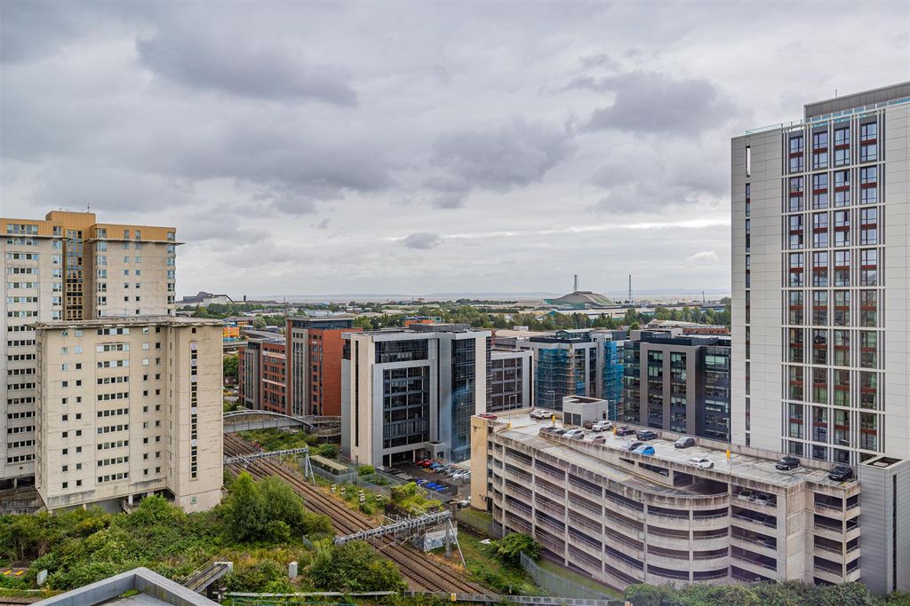 Property photo 2 of 9 Altolusso 225-12.Jpg
