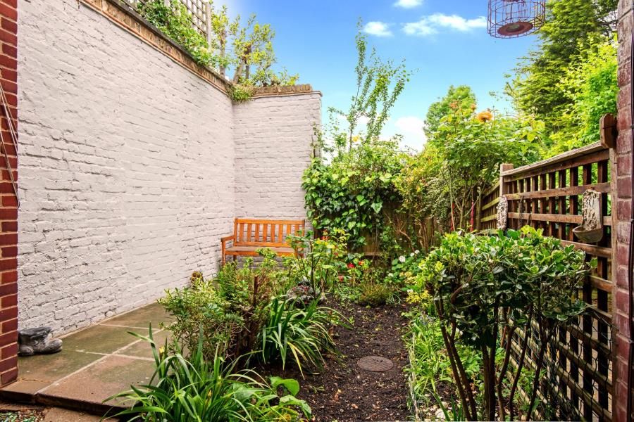 Property photo 1 of 7