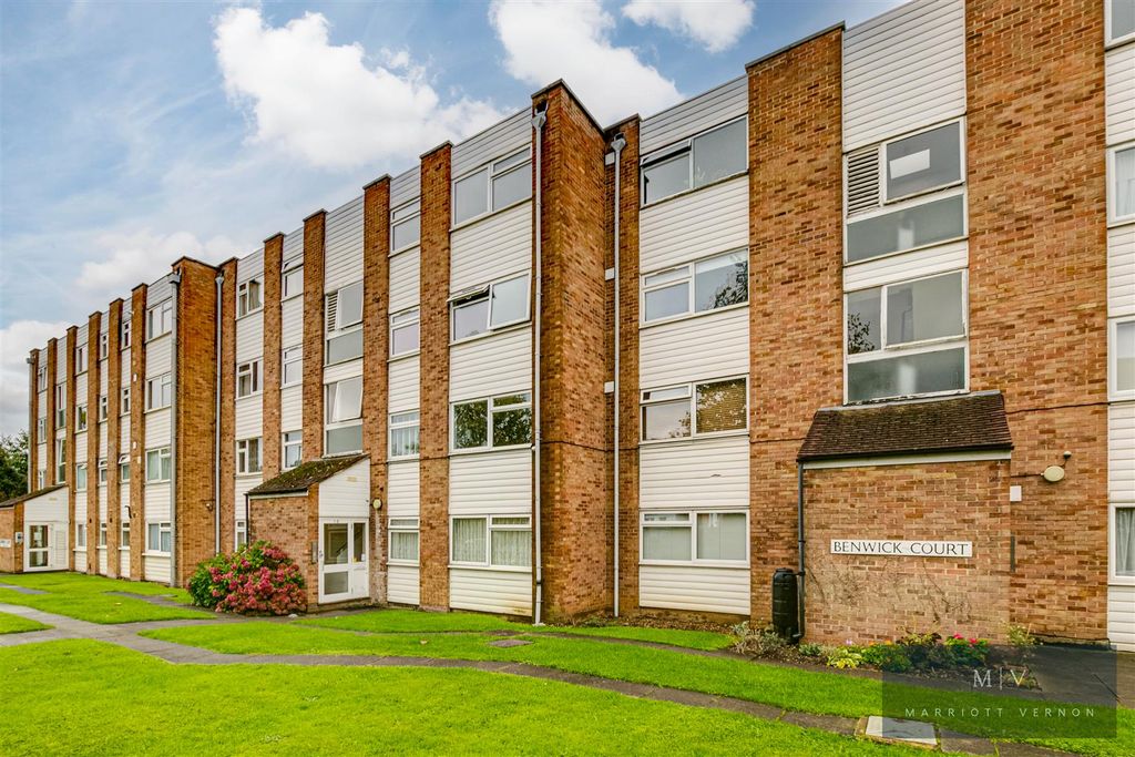 Property photo 1 of 11 Benwick Court 6 MV-9.Jpg