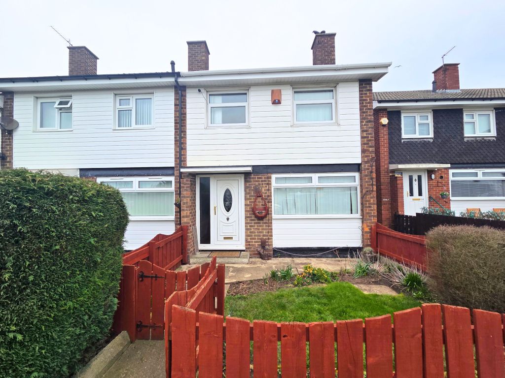 Property photo 1 of 18