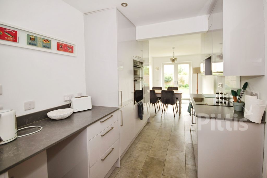 Property photo 2 of 16 Kitchen To Diner