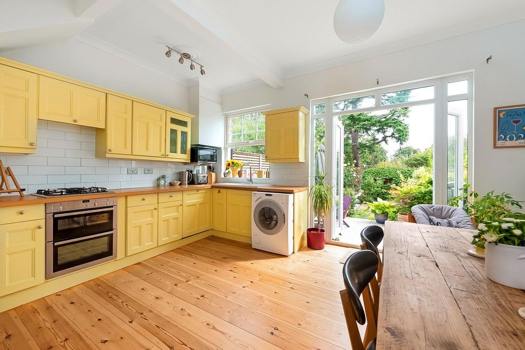 Property photo 2 of 13 1.Jpg