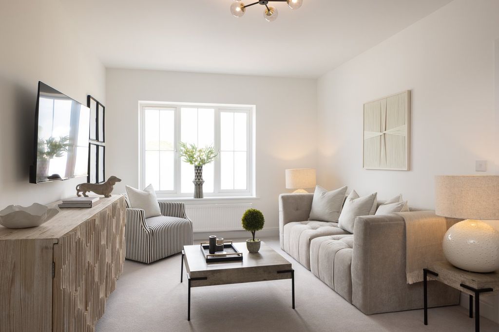 Property photo 3 of 9