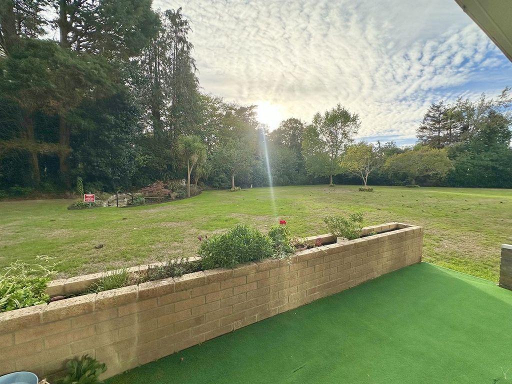 Property photo 3 of 29