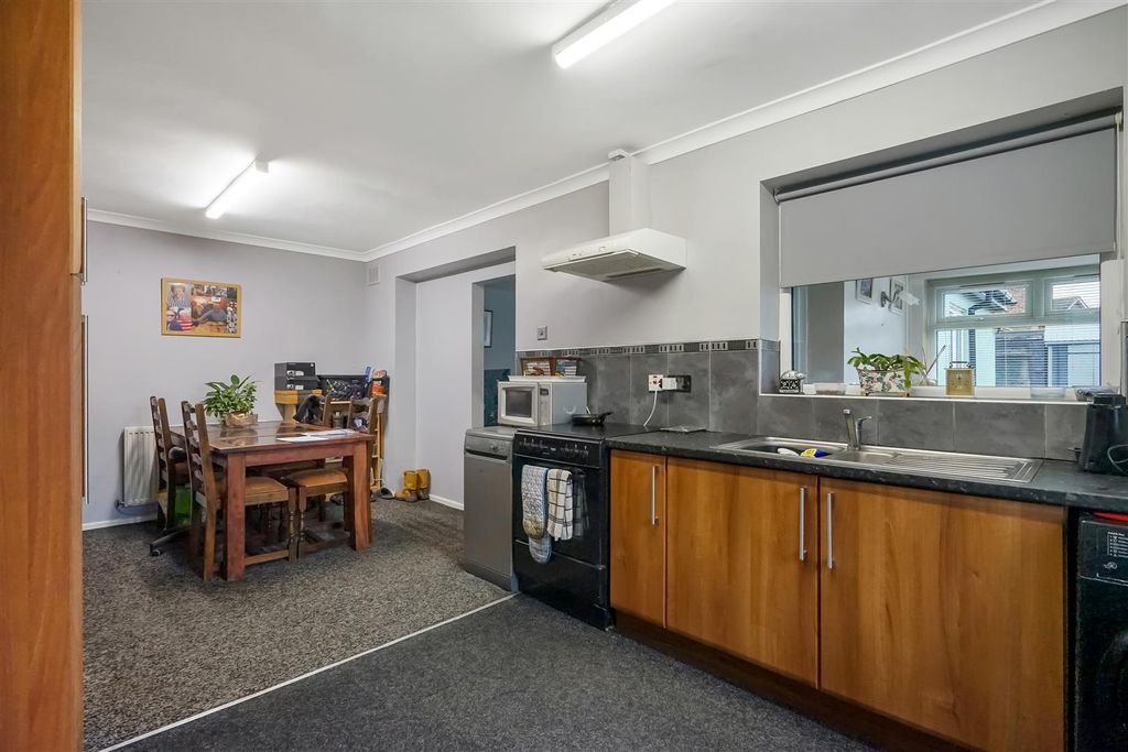 Property photo 3 of 17 Dsc09415.Jpg