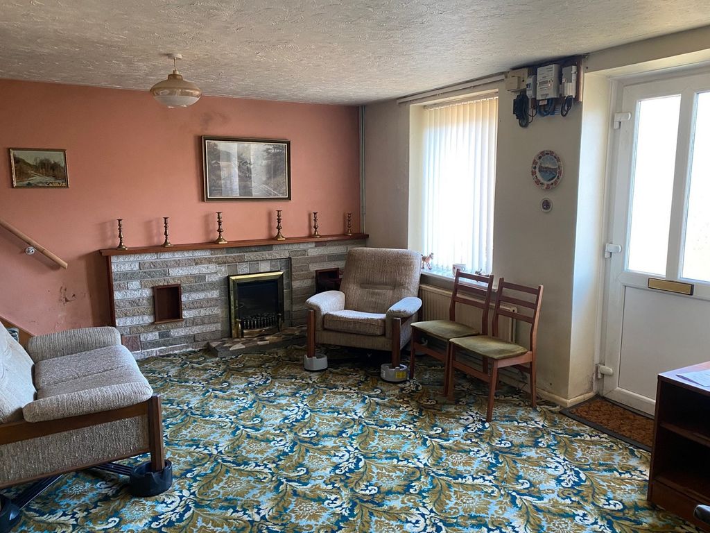 Property photo 2 of 13 Not Specified