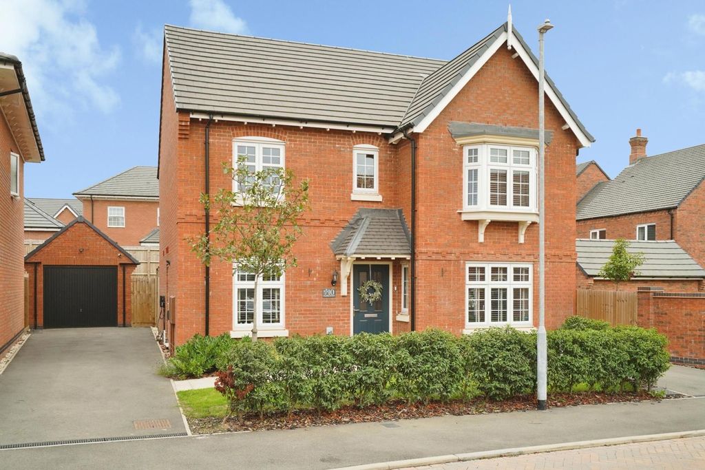 Property photo 1 of 28 Pbox-Img.Jpg