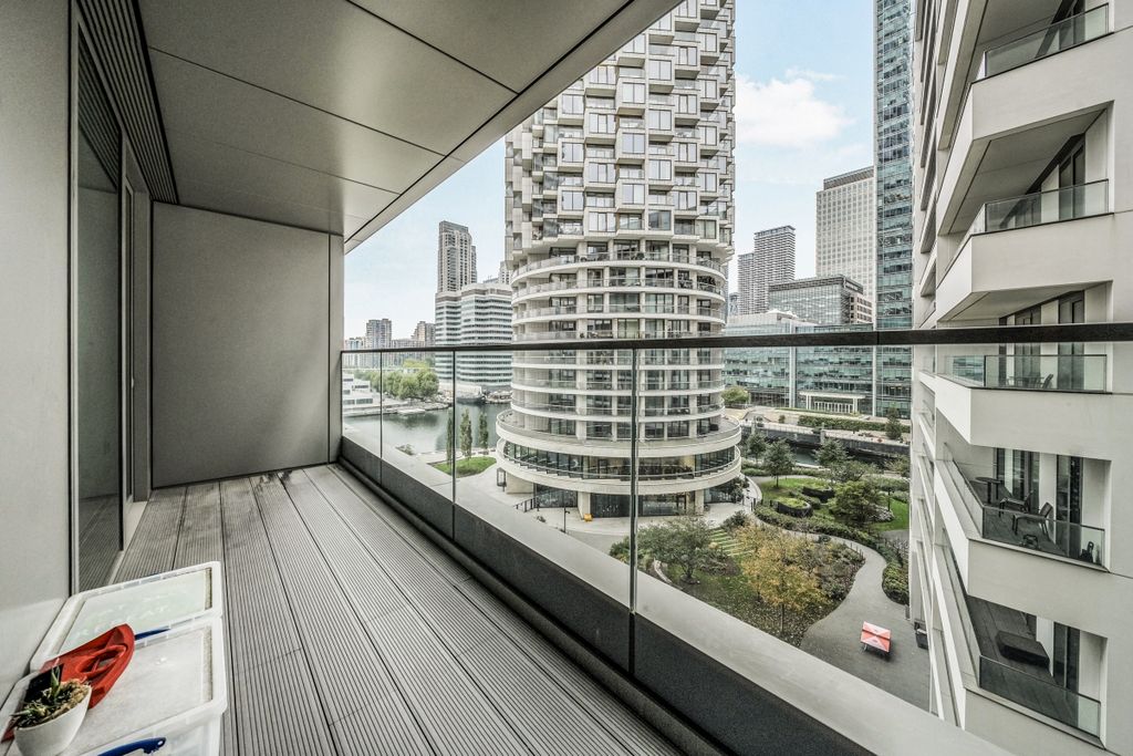 Property photo 3 of 34 1363983-5-68E9267...