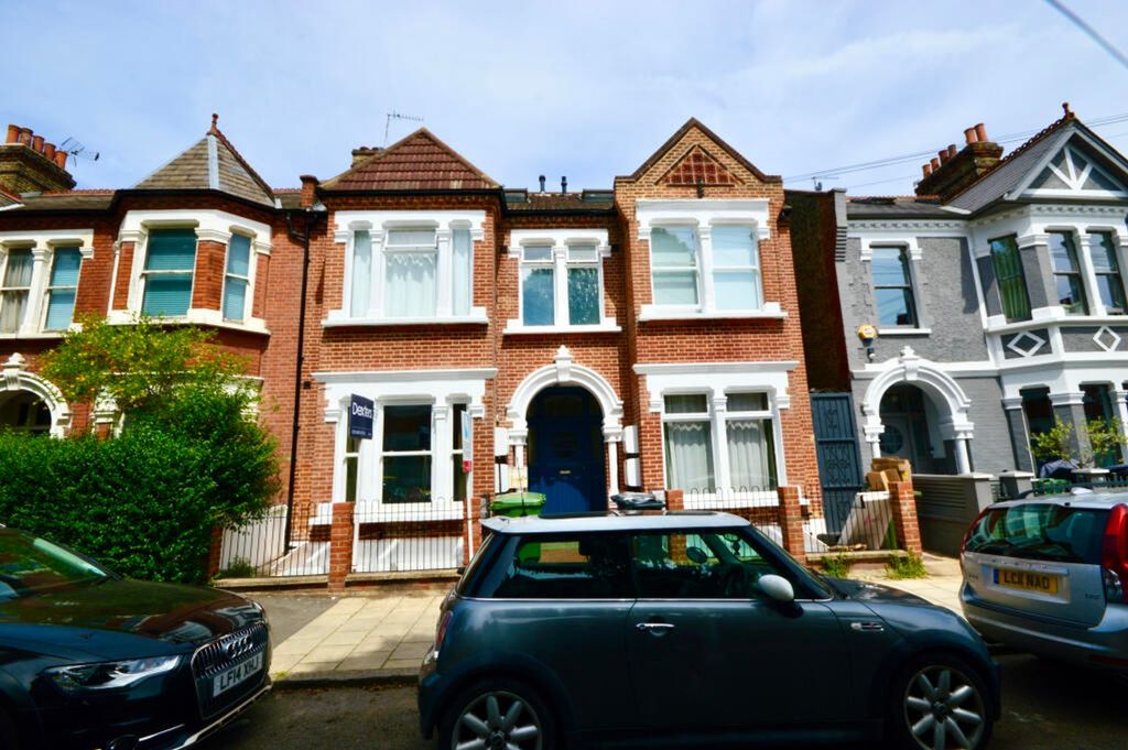 Property photo 1 of 11