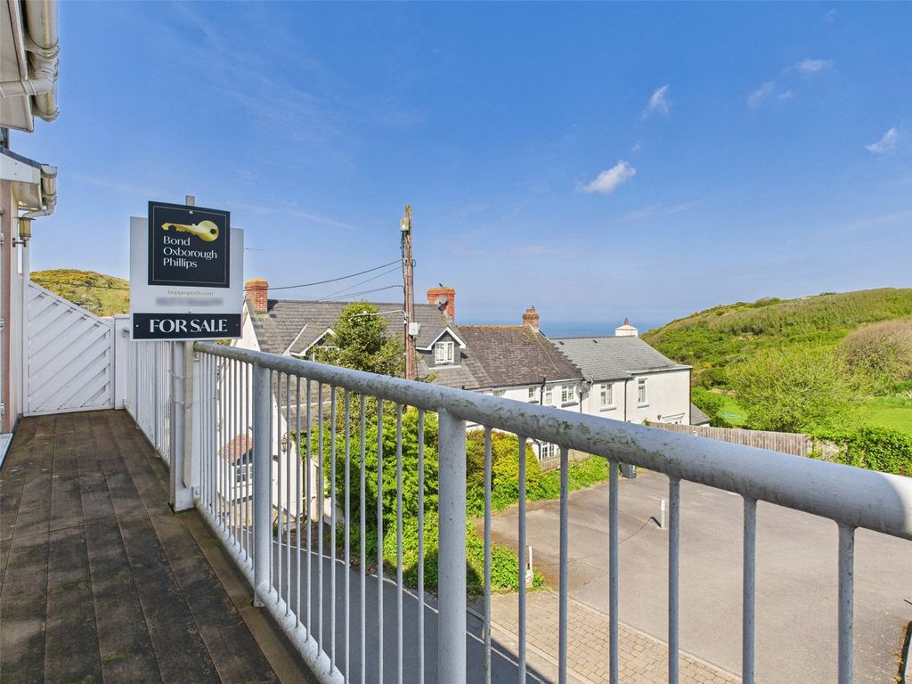 Property photo 2 of 14 Picture No. 44