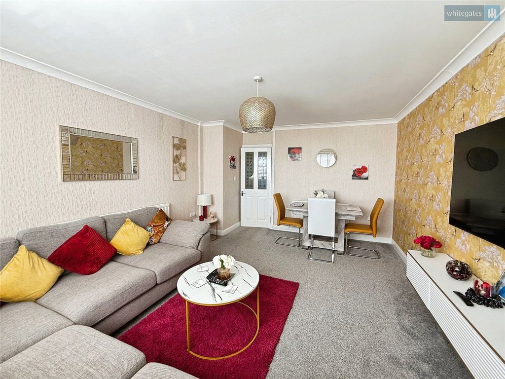 Property photo 3 of 11 Picture No. 16