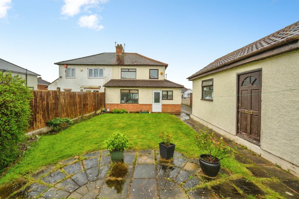 Property photo 3 of 17