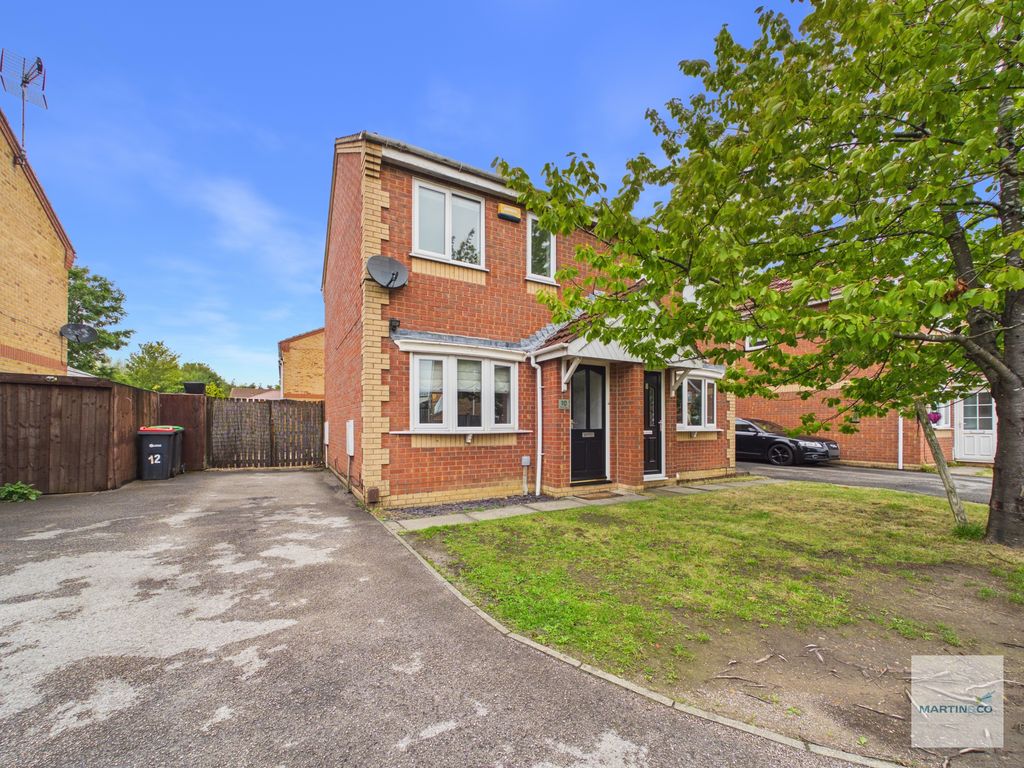 Property photo 1 of 14 Cam03394G0-Pr0546-Still018