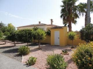 Property photo 2 of 22