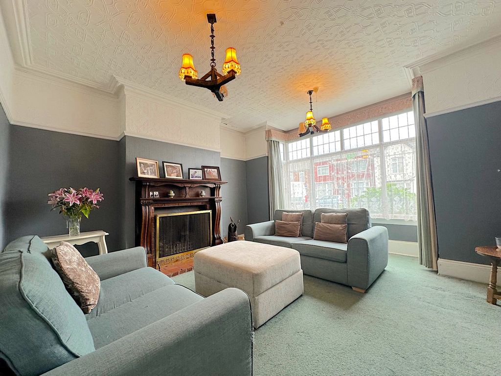 Property photo 3 of 30