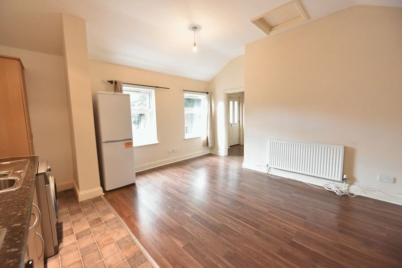 Property photo 2 of 14 Photo 14