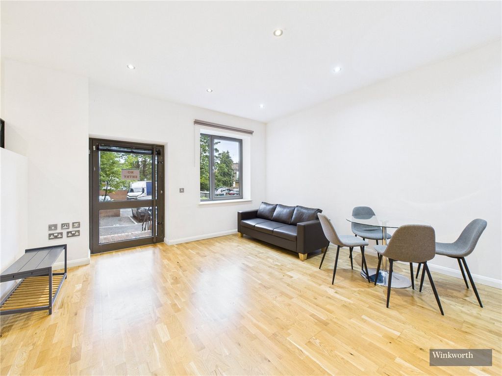 Property photo 3 of 8 Picture No. 07