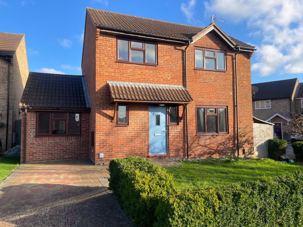 Property photo 1 of 8