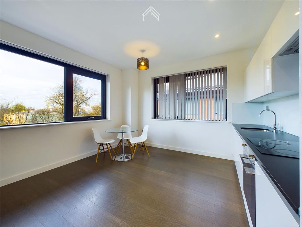 Property photo 3 of 12 1.Jpg
