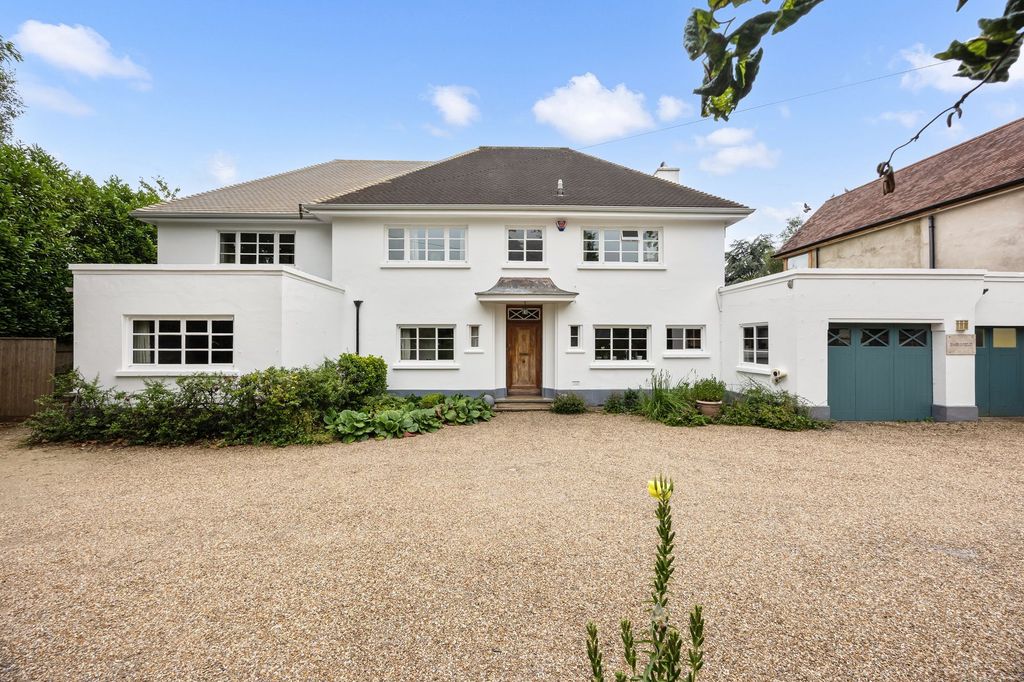 Property photo 1 of 38