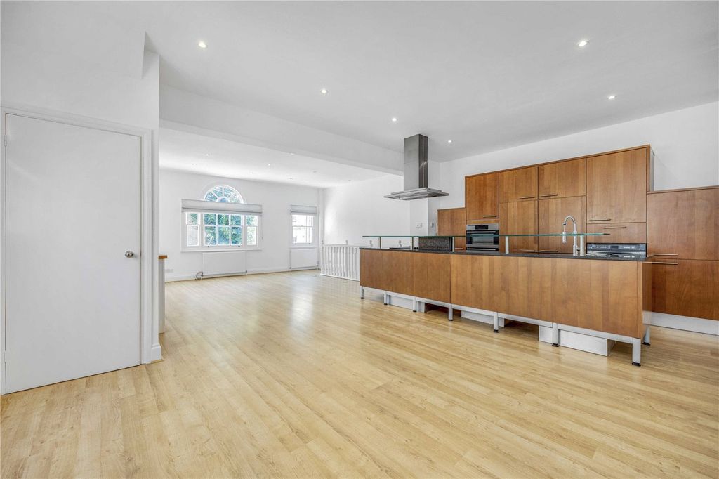 Property photo 1 of 15 Picture No. 52
