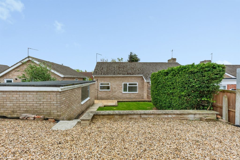 Property photo 3 of 13