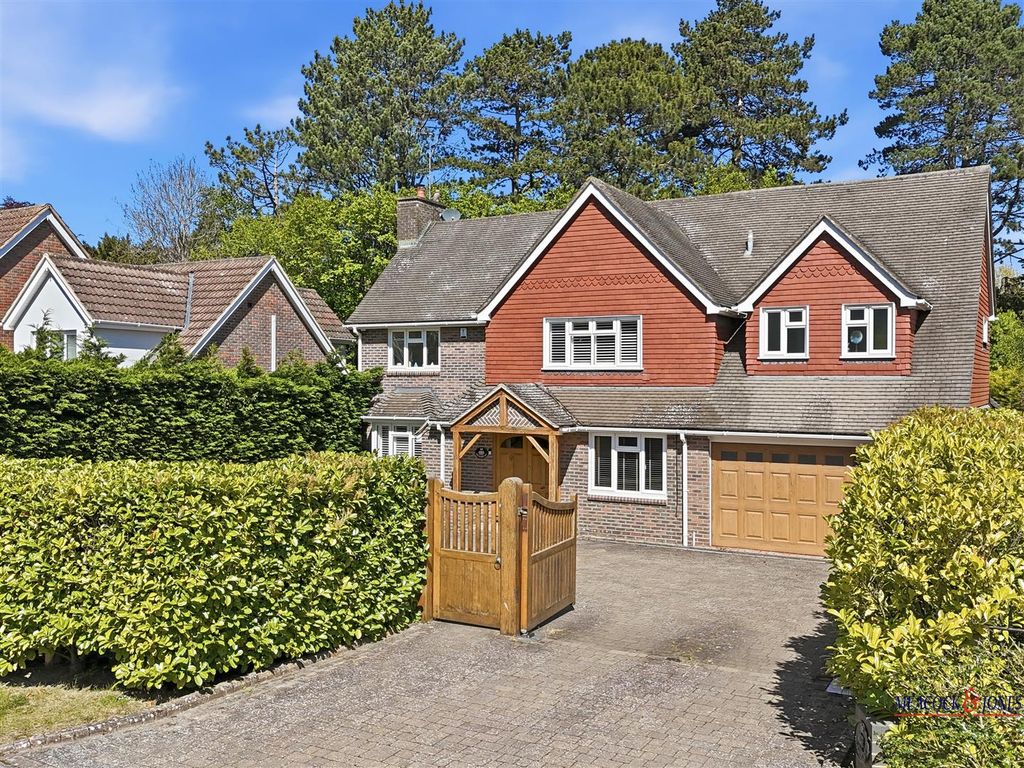 Property photo 1 of 40 1_Dji_20260424115529_0065_d.Jpg