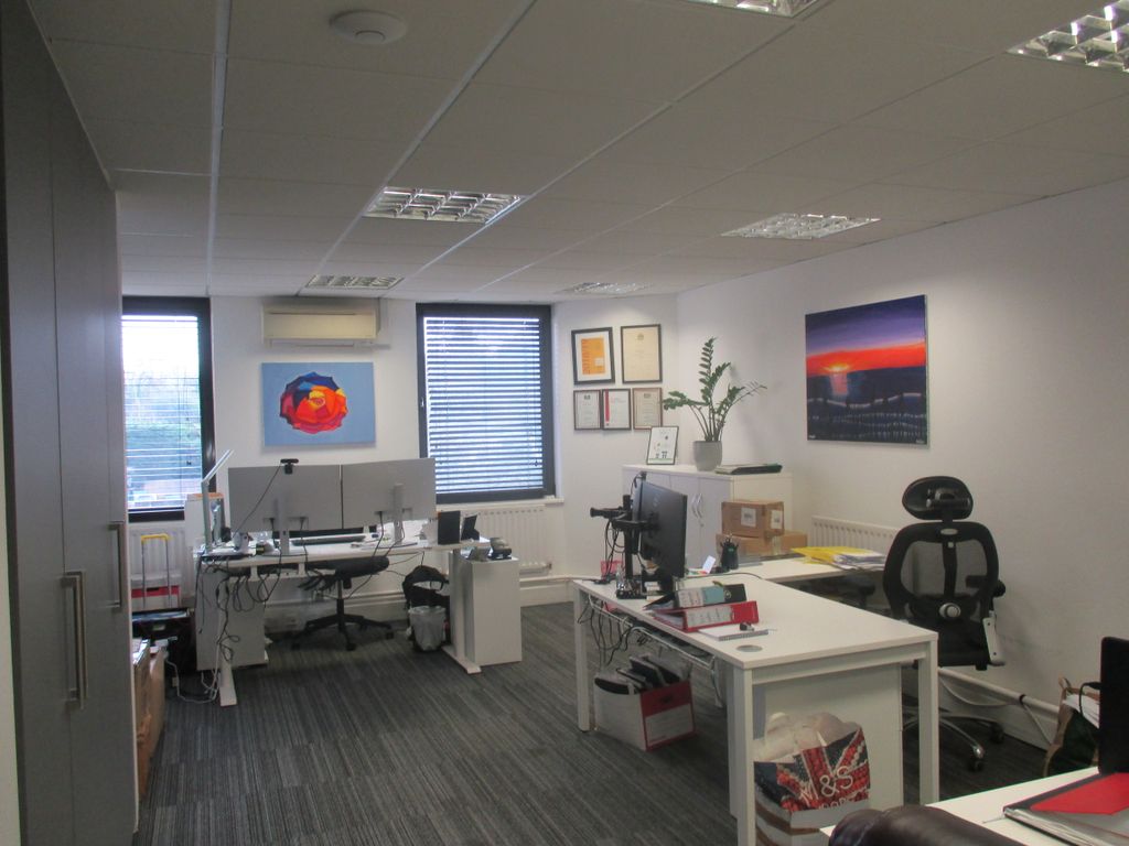 Property photo 3 of 5