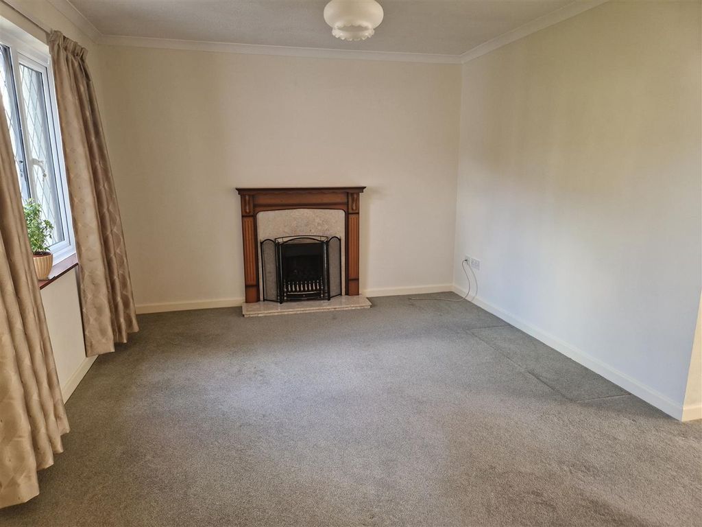 Property photo 2 of 18 1000059383.Jpg